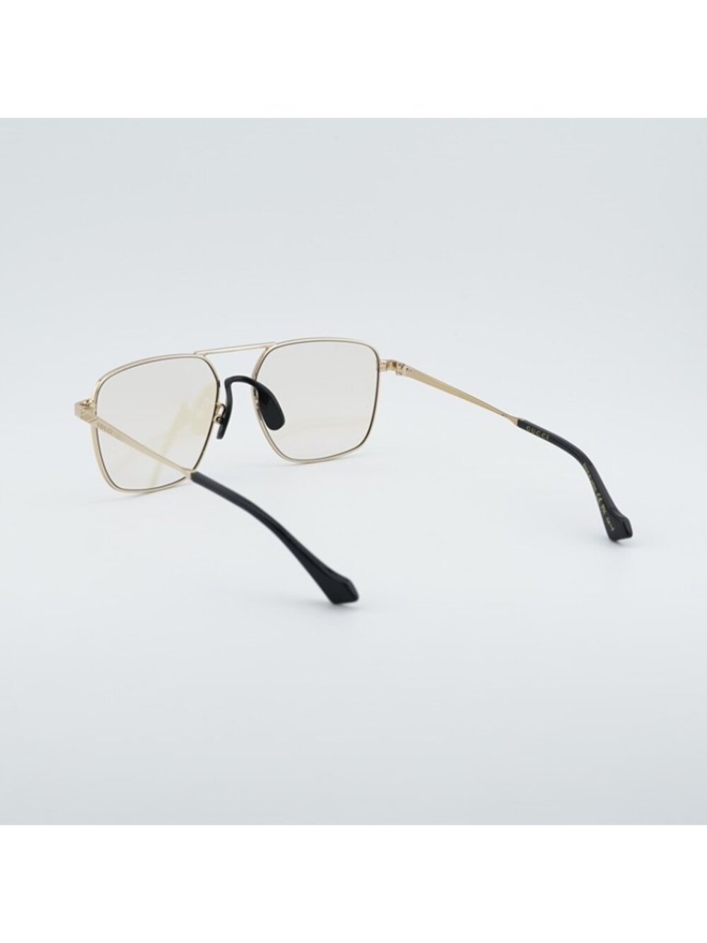 Gucci GG0743S 006 Sunglasses Gold Aviator Frame, Photochromic Lenses - Picture 4 of 11